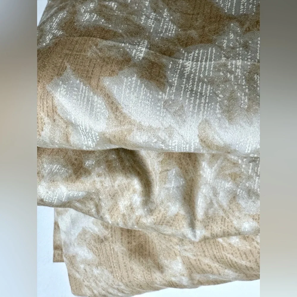 EUC Calvin Klein Duvet Cover, Queen, Satin Cotton, Floral, Peach Orange & Graige